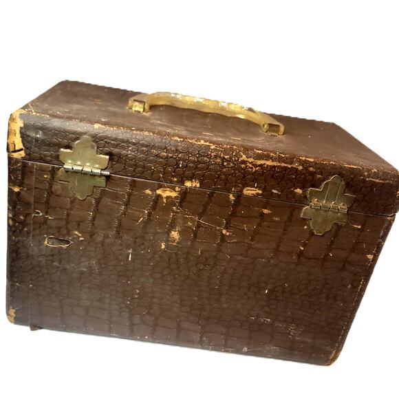 Vintage Faux Alligator Skin Train Case Cosmetic Travel Luggage~ Make Ove… - Picture 3 of 10